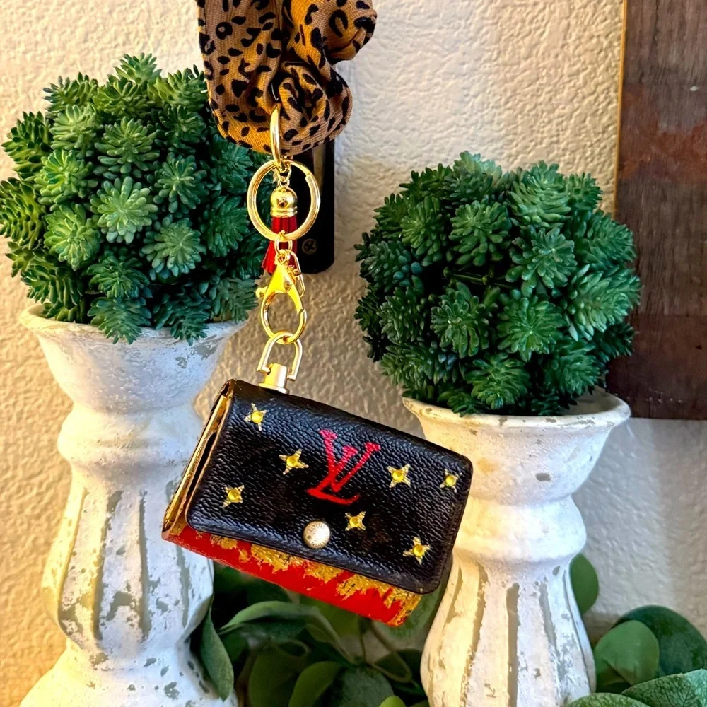Louis Vuitton monogram key holder /card holder & wrist key chain hand painted